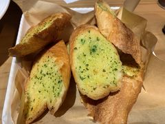 蒜蓉面包-清真·艾美可餐厅(大悦汇店)