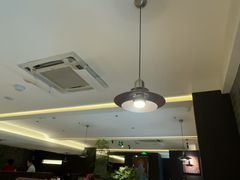 -聚友斋(陶瓷琉璃馆水晶街店)