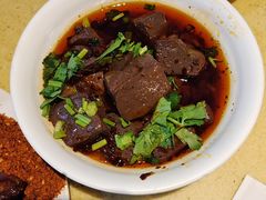 -桥香园云南过桥米线(金马碧鸡店)