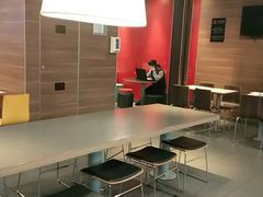 用餐区-麦当劳(衡阳中心汽车站店)