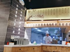 -馋三尺蟹粉小笼(人民广场店)