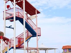 -巨鹏飞梦幻海岸