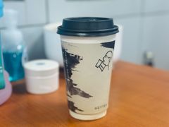 -喜茶(北京华贸购物中心店)