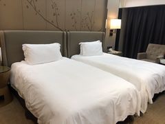 -上海中航虹桥机场泊悦酒店