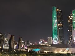 -南京眼步行桥