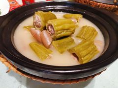 河源猪皮让苦瓜煲-年辉渔村·非遗传承餐厅(新丰江店)