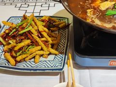 -霄汉牛三鲜湖北砂锅菜(万松园2店)