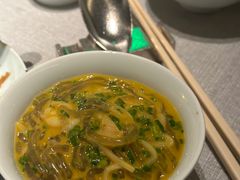 酸辣蟹肉烩豆面-逸道(益丰·外滩源店)