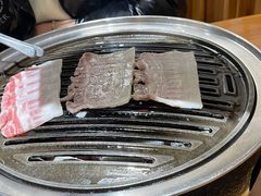-汉城烤肉·黑金冠(华山路店)