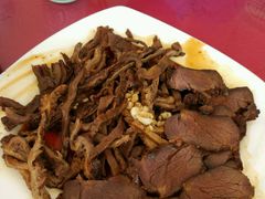 -溢心园香河肉饼总店