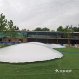开车过去一个多小时 门口停车位充足 平日人还不算多