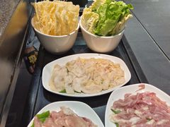 -野迹·石橄榄鸡·烧烤(新洲店)