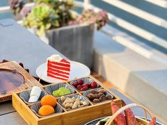 -华凌山庄·隐湖栖