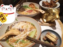 -百春原湖南牛肉粉(百联世纪店)