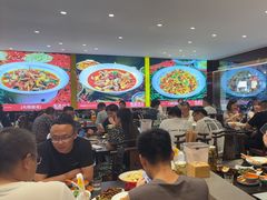 -川流不息·地道川菜·小龙虾(松东路店)