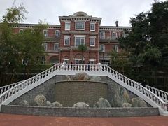 -香港大学