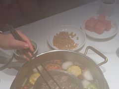 -犇鼎牛潮汕牛肉火锅(新辰里学清路店)