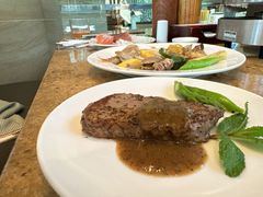 -松山湖凯悦酒店·Café自助餐厅·周末火舞秀表演