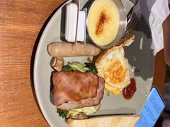 美式早餐-JINNS锦时 steak&pizza(浸信会礼拜堂旧址店)