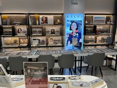-博士眼镜集团石人工眼镜(虹口万泰店)