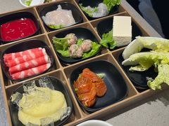 -海底捞火锅(公益西桥店)