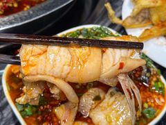 -老船舫·现做活鲜鱼馆(东郊记忆店)