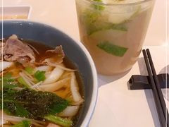 -港丽餐厅(高德置地店)