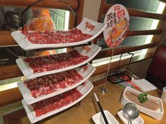-左庭右院鲜牛肉火锅(金山万达店)