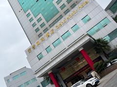 -荣誉国际酒店-云顶旋转餐厅