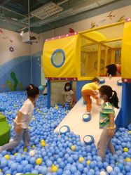 -莫莉幻想儿童乐园(广州番禺永旺店)