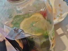 -江边城外烤全鱼(世茂广场店)