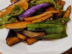 -疆里疆外·和田烤肉·清真