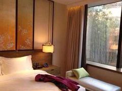 -上海衡山路十二号华邑酒店