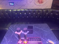 -皇马纯KTV·量贩·聚会(民治店)