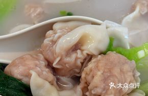 Fresh Meat and Shrimp Double-Flavor Dumplings