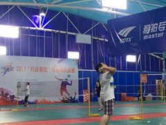-佰德观岚记羽毛球馆