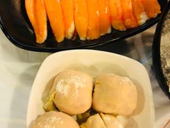 -鲜入围煮花胶鸡海鲜火锅