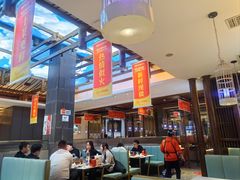 -阿瓦山寨·湘菜现炒·剁椒鱼头王(咸阳总店)