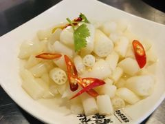 -龙巢盱眙龙虾·牛蛙·烧烤宵夜(八卦岭店)