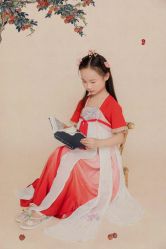 -小时光儿童摄影工作室(宜兴店)