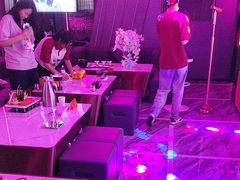 -星聚会KTV(龙湖上海奉贤天街店)