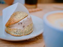 -怪 kafe.