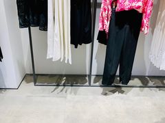 -URBAN REVIVO(北京大兴凯德MALL店)
