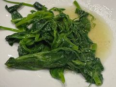 -渝信川菜 · 川味家常菜(财富购物中心店)