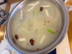 -颜氏双江清水鱼一养身火锅(磁器口店)