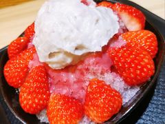 芋见草莓冰沙-鲜芋仙(宝地广场店)