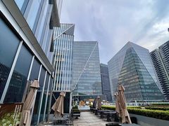 -凤凰湘语·平价海鲜餐厅(浦东旗舰店)