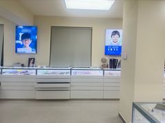 -潘多拉眼镜·蔡司依视路明月(潘家园店)