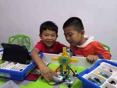 -童程童美少儿编程乐高机器人(红谷滩校区)