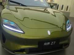 -华为智能生活馆(上海中山公园龙之梦)